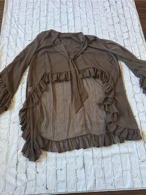 Mesh sleeved coverup